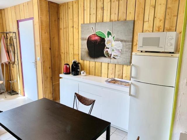 Le Depot Studio Du Petit Port Champvert ภายนอก รูปภาพ
